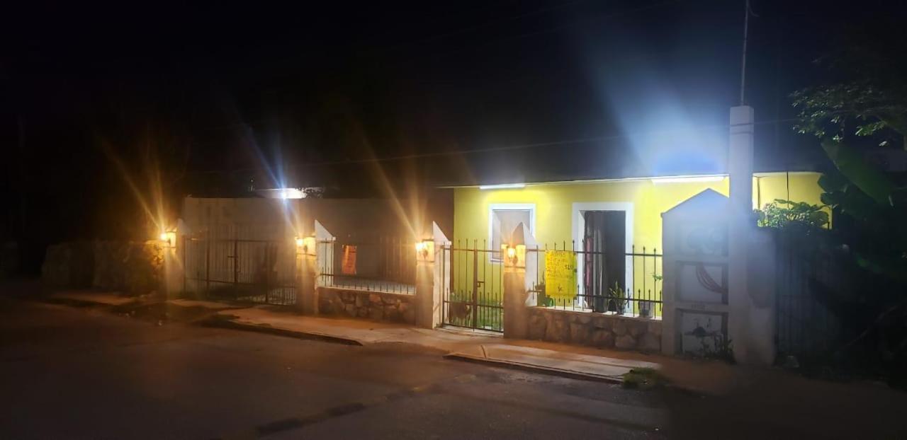 Casa Los Jarochos Valladolid  Eksteriør bilde